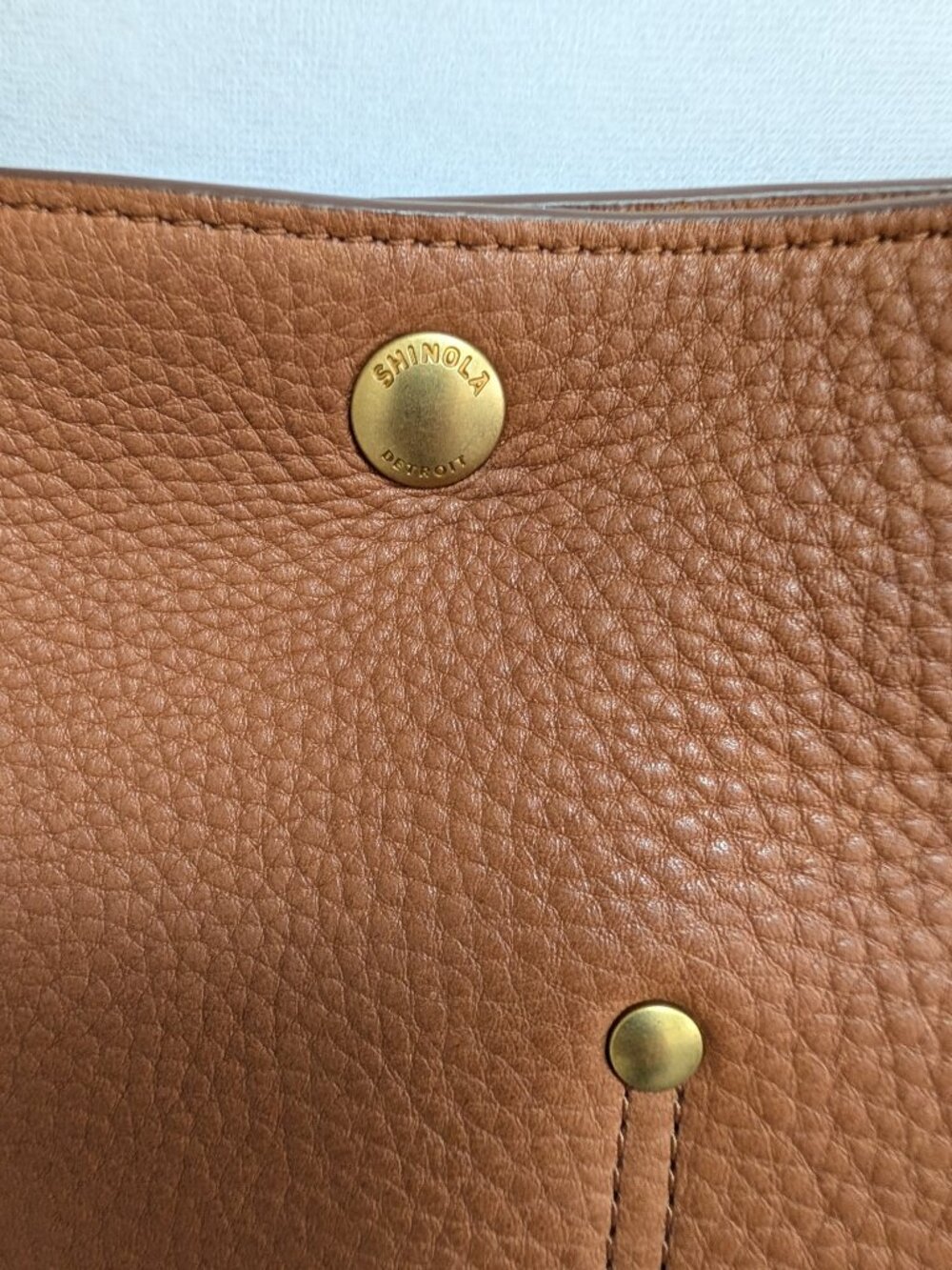 Shinola The Pocket Crossbody – Natural Leather | Excellent Used Condition - Picture 5 of 14